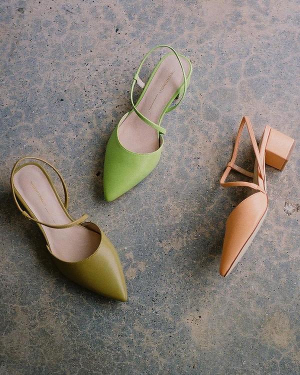 "INTENTIONALLY __________." Viv Heel "INTENTIONALLY __________." Viv Heel