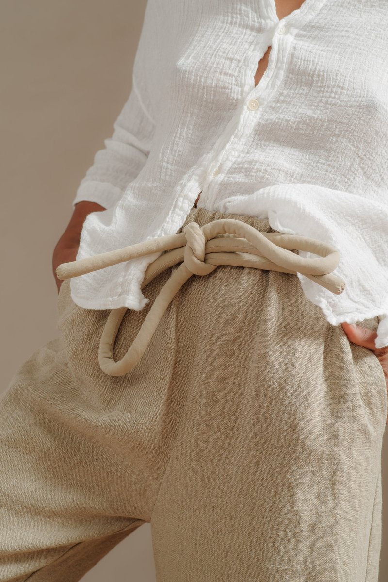 LAUREN MANOOGIAN / リネンパンツ Lauren Manoogian - Double Knit Flare Pant in Ecru | Oroboro