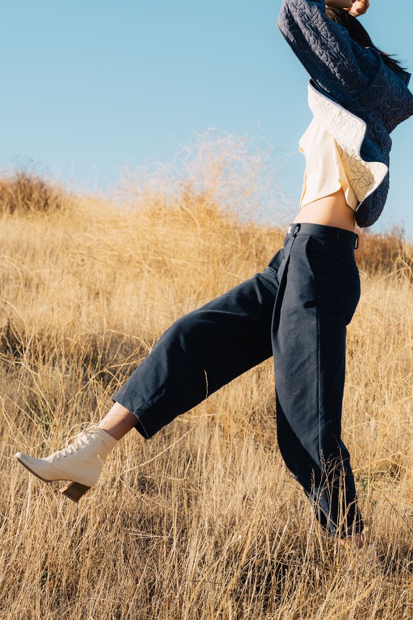 Jess Meany Dani Pleated Pant - Stonewash Navy