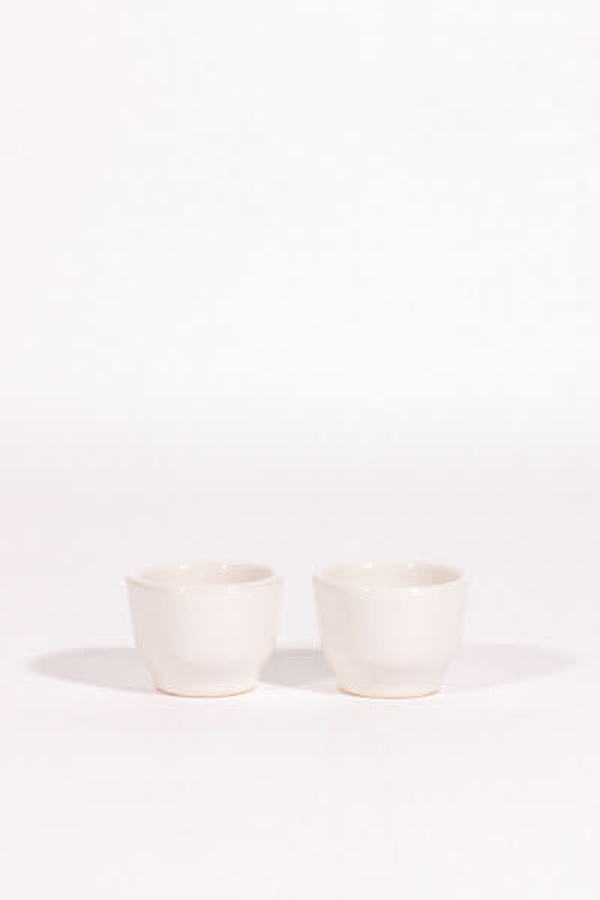 Lagos del Mundo Ceramic Shot Glasses - White Lagos del Mundo Ceramic Shot Glasses - White