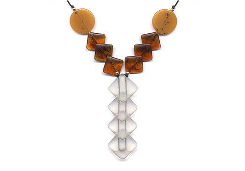 I. RONNI KAPPOS STACKED DIAGONAL SQUARES Y-SHAPE NECKLACE I. RONNI KAPPOS STACKED DIAGONAL SQUARES Y-SHAPE NECKLACE