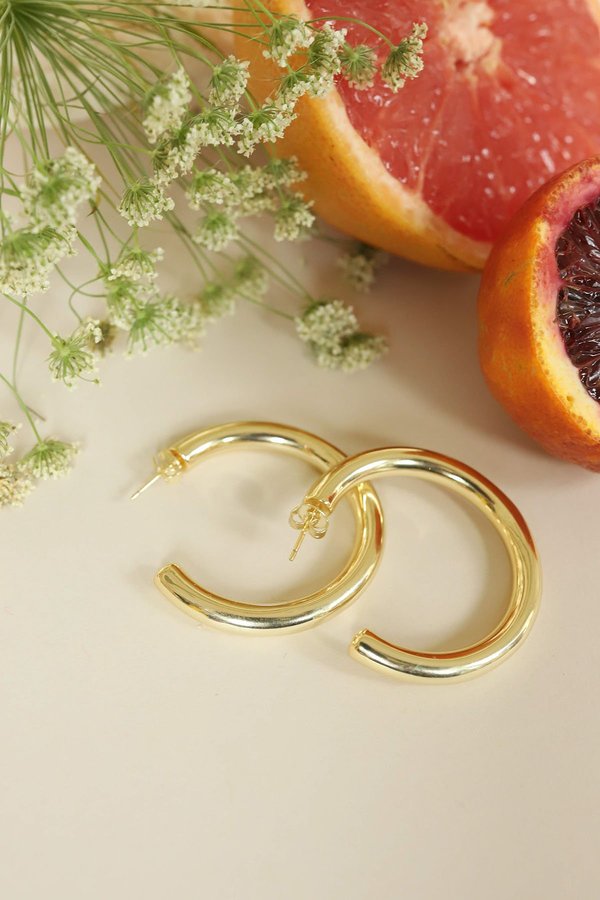 Mod + Jo Lola Hoop Earrings - Gold Mod + Jo Lola Hoop Earrings - Gold