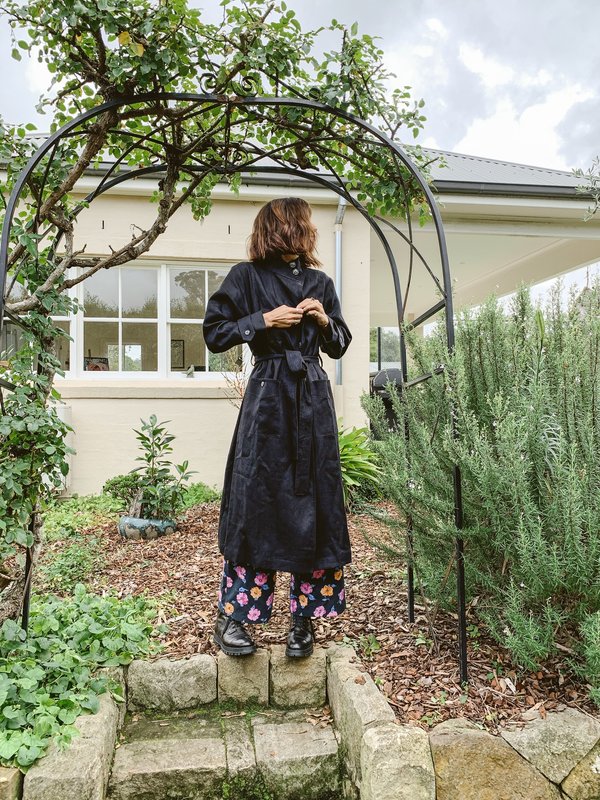 NO. 6 ALEXANDER DUSTER - BLACK NO. 6 ALEXANDER DUSTER - BLACK