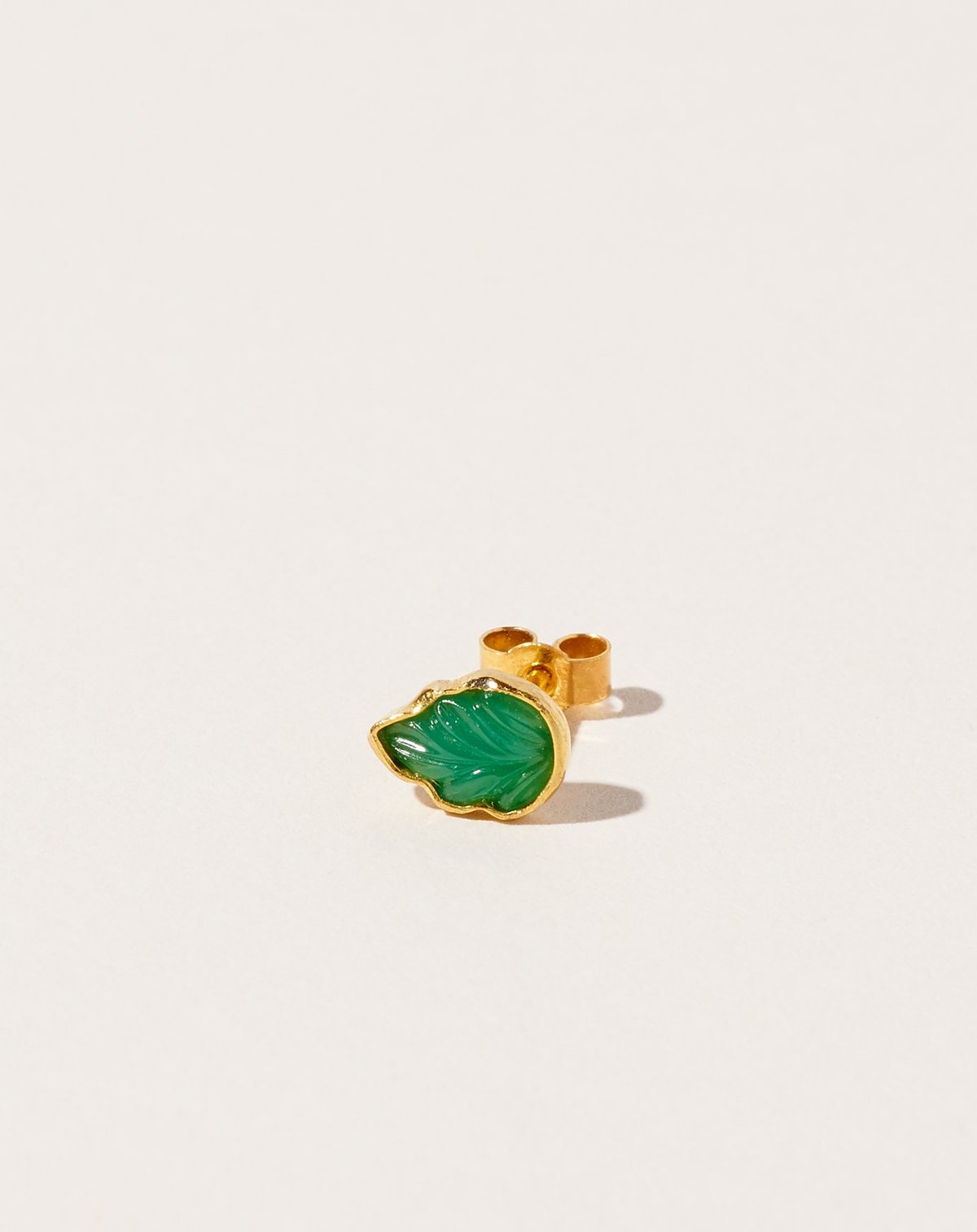 Grainne Morton Mismatched Single Stud Earring - Image 11 of 16