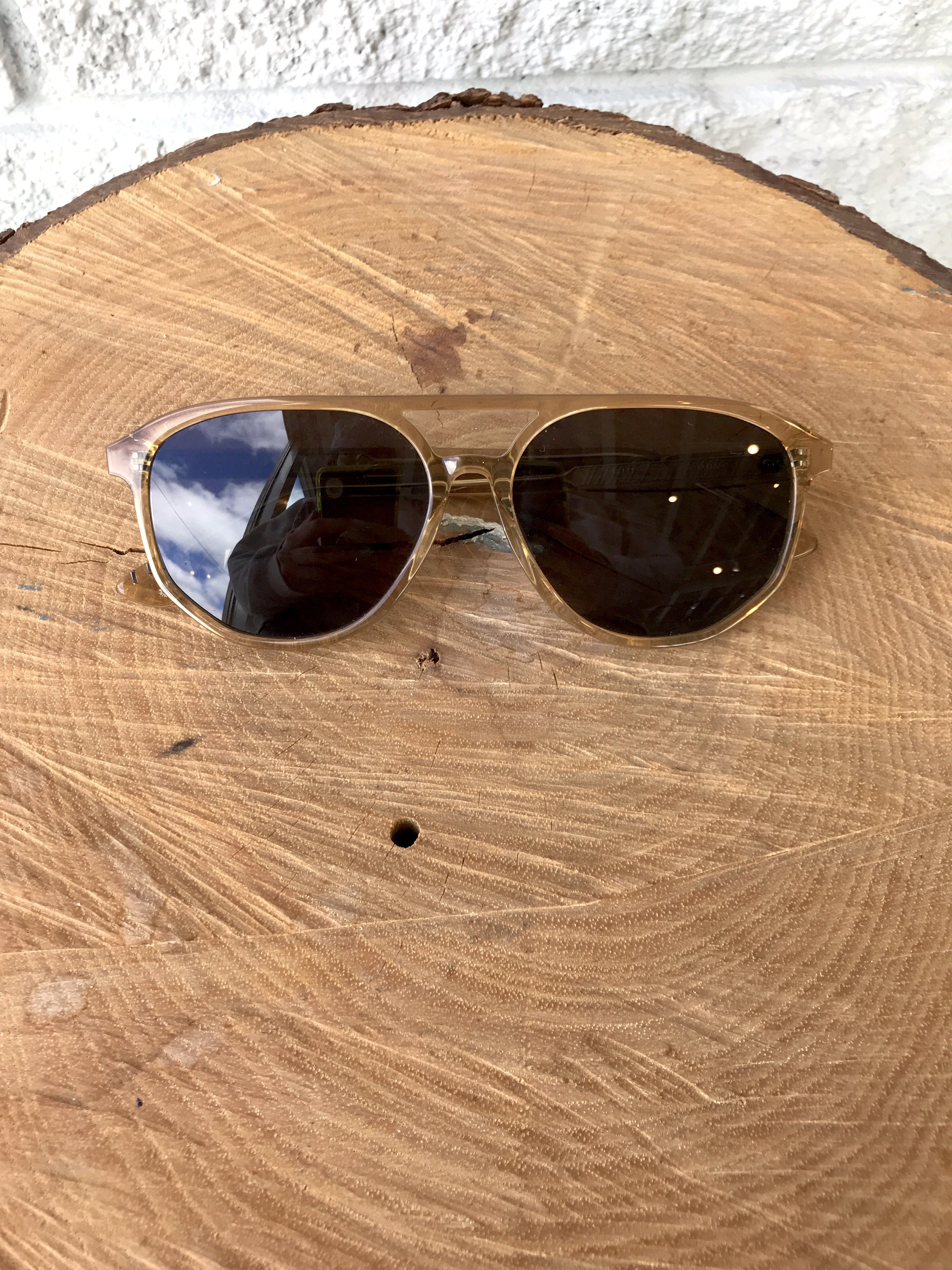 KREWE Billy Reid Shelby sunglasses with case and cloth Krewe x Billy Reid Court Sunglasses Limited Edition | eBay main image 2