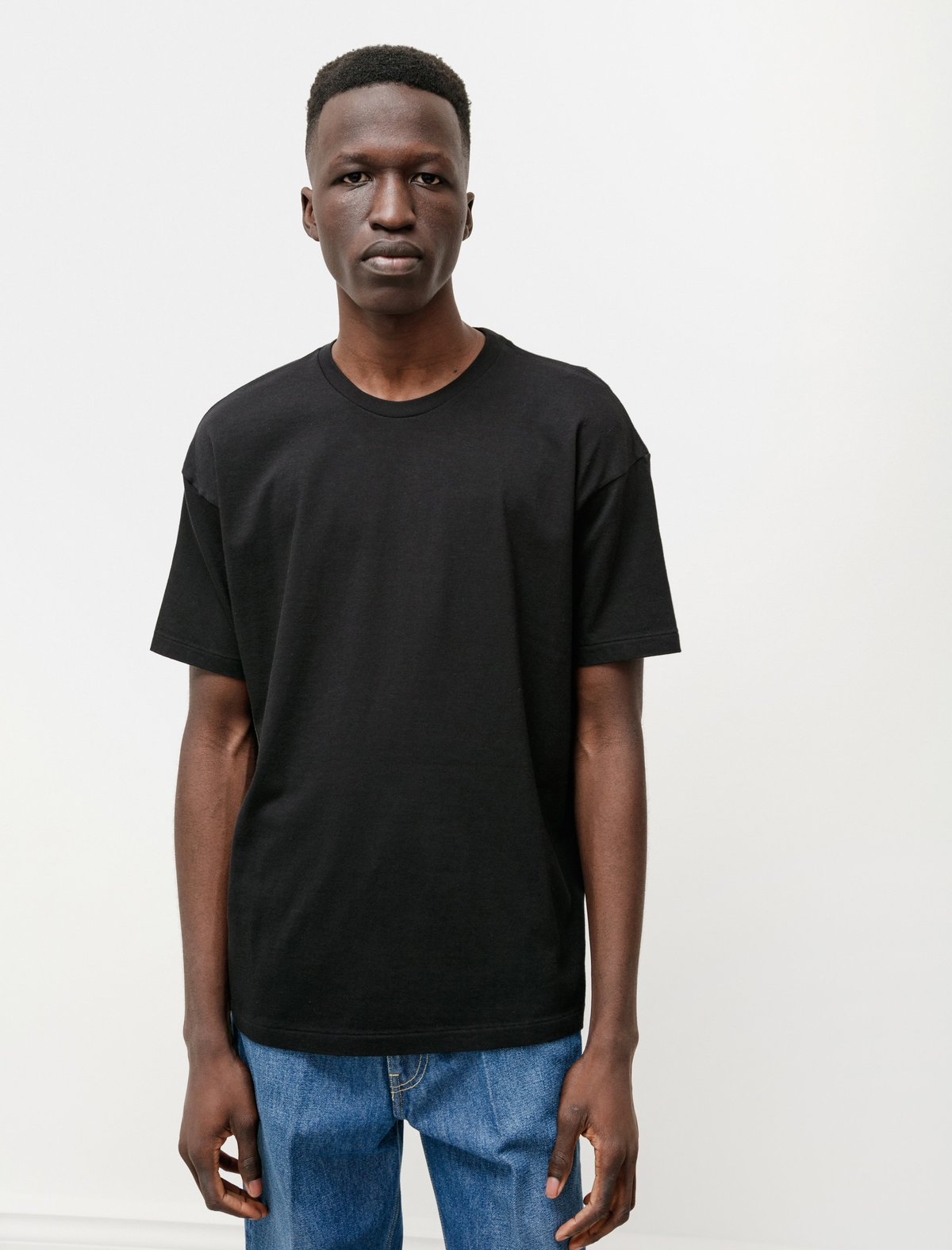 Auralee Seamless Crewneck Tee - Black | Garmentory
