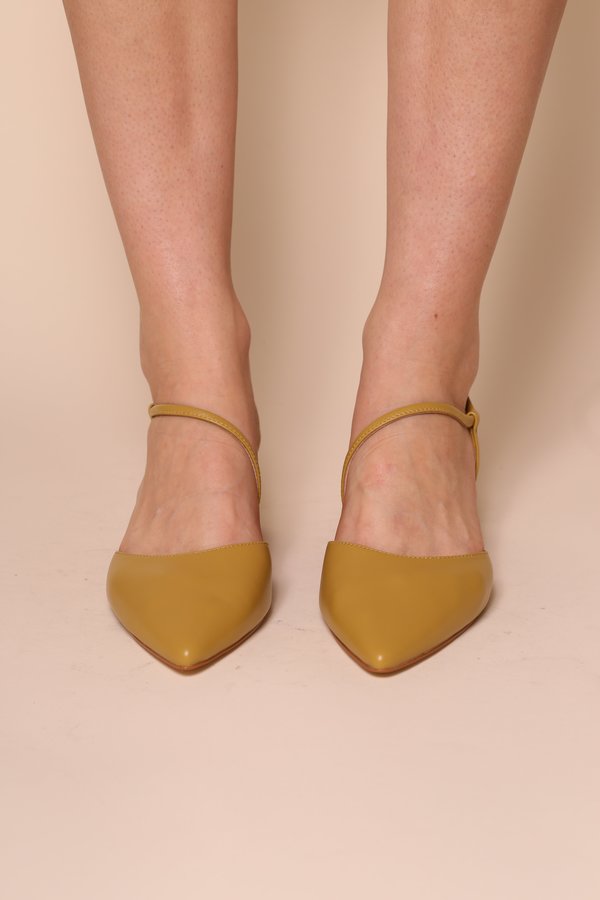 "INTENTIONALLY __________." Viv Heel "INTENTIONALLY __________." Viv Heel