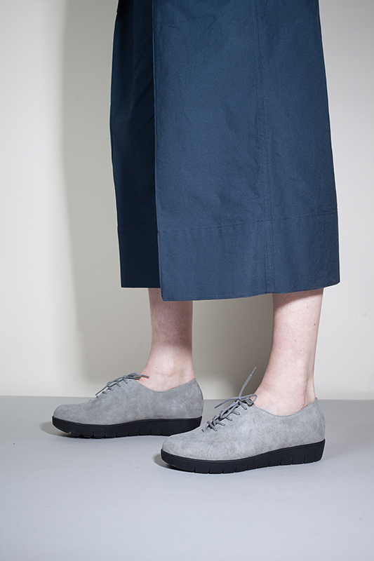PRE-ORDER: HOPP Essential Oxford PRE-ORDER: HOPP Essential Oxford