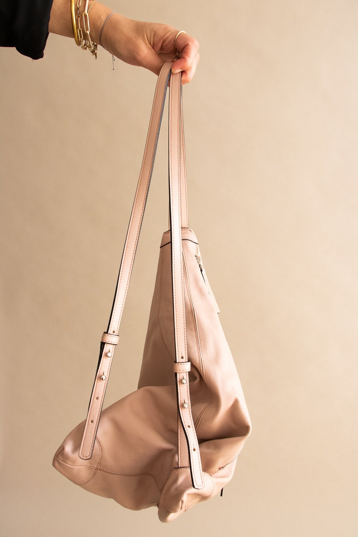 Lupo Barcelona Metrópolis Triangle Leather Backpack (FW  display picture 1