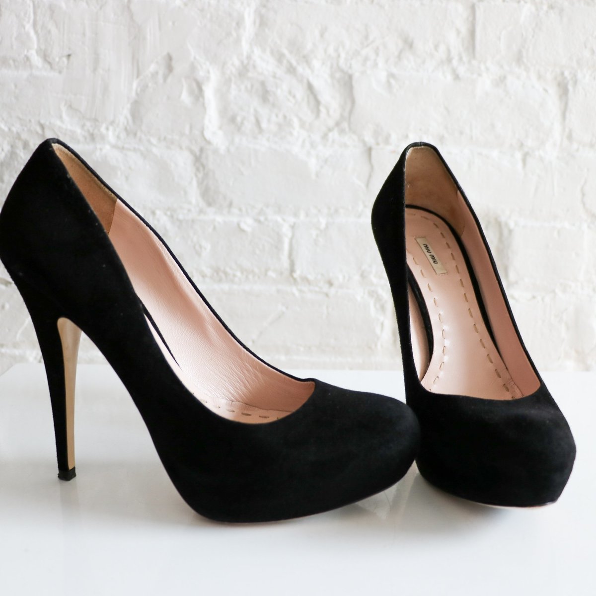 Miu-Miu-Suede-Platform-Pumps--