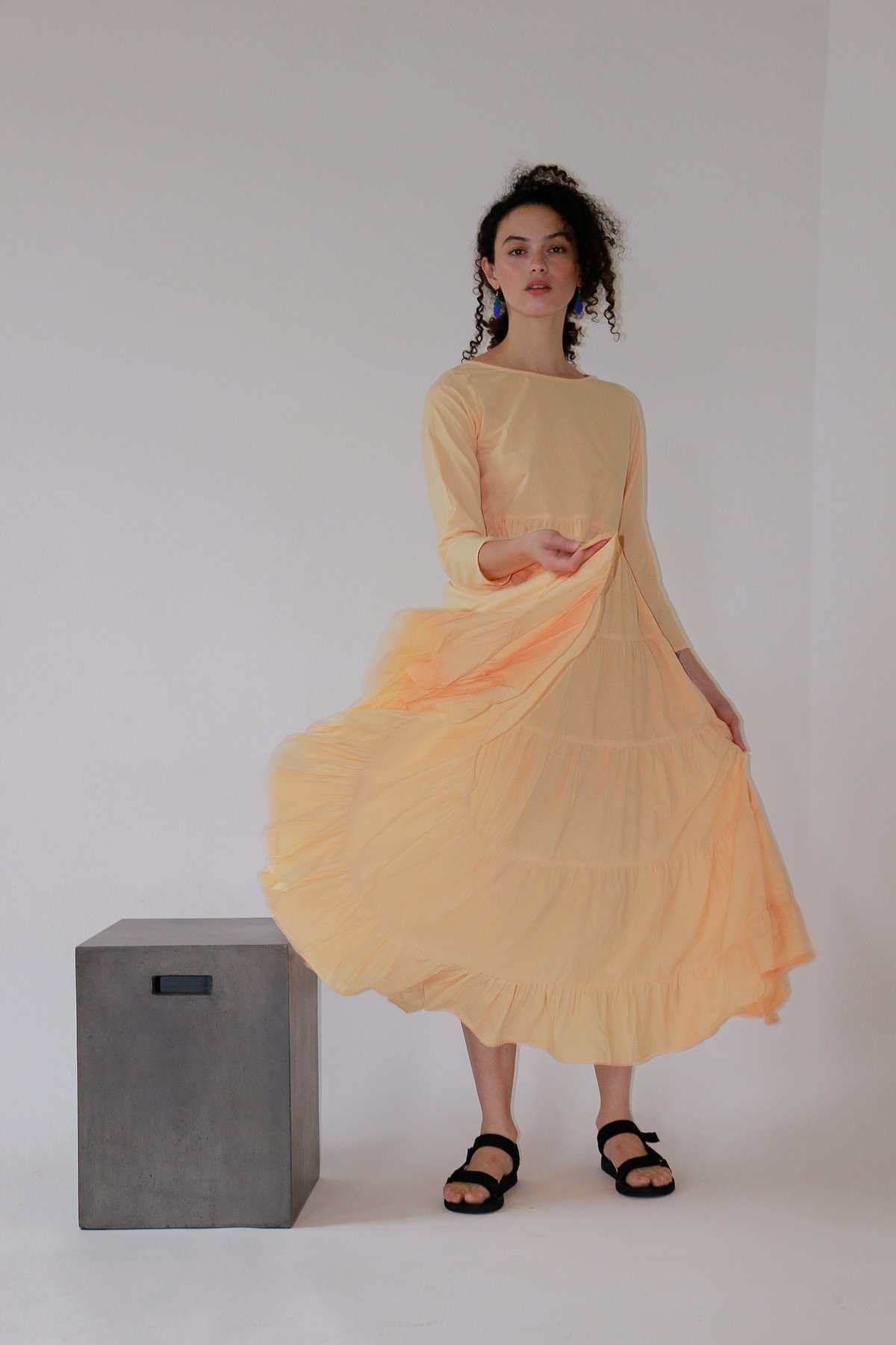 ajaie alaie she's a soloist dress Ajaie Alaie she's a soloist dress