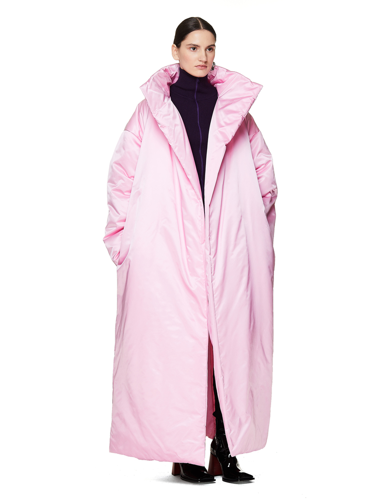 【関税&送料込】Balenciaga Pink Nylon Padded Jacket Balenciaga // Pink C-Shape Puffer Coat – VSP Consignment