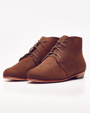 Nisolo Harper Chukka Boot Oak | Garmentory display picture 3
