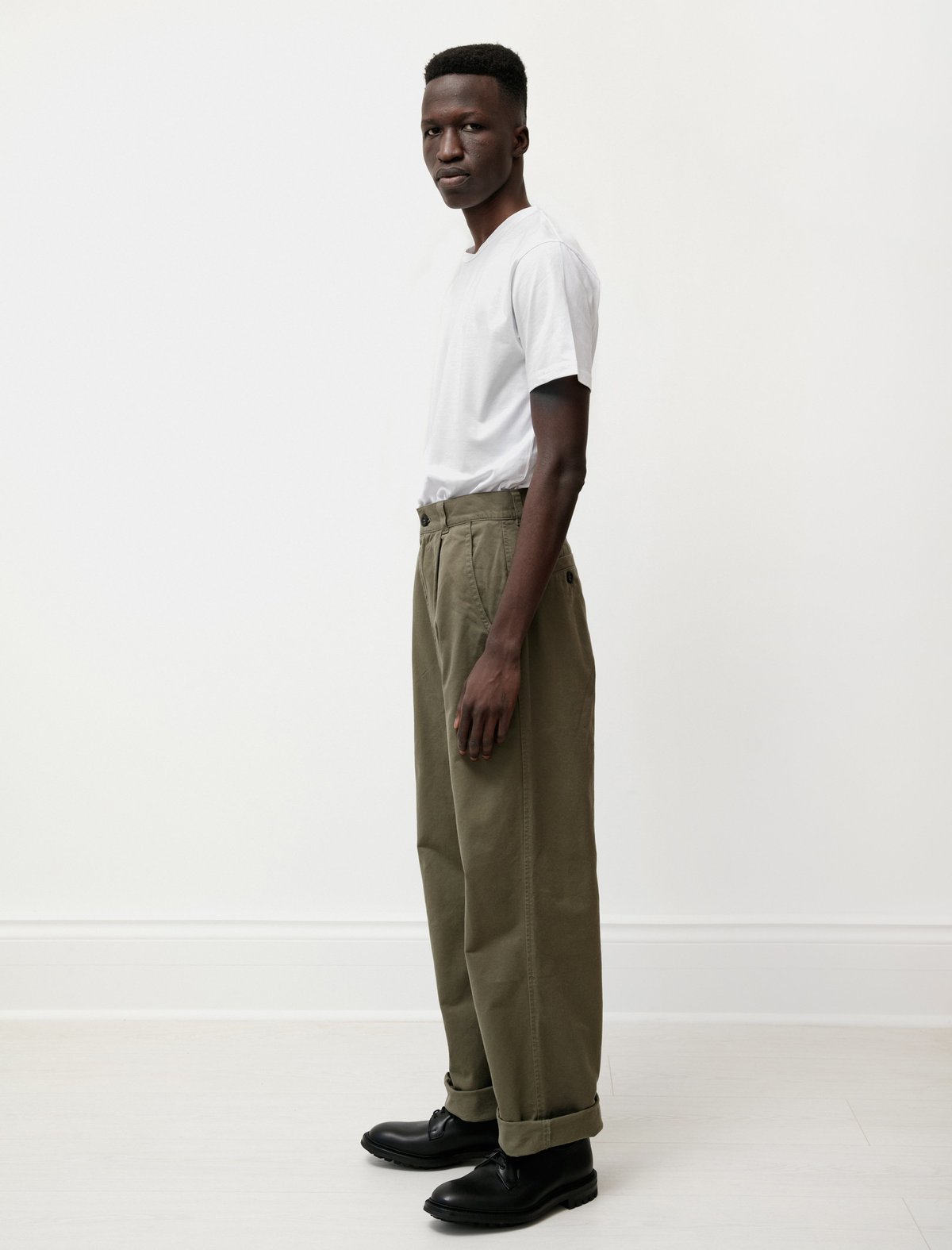 Margaret Howell Straight Leg Trouser - Washed Army Green