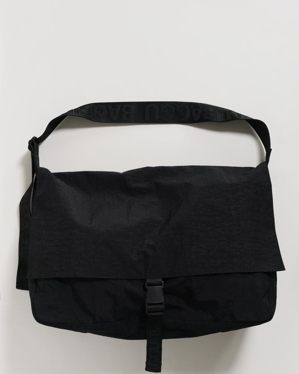 Baggu Travel Sport Messenger Bag Camel Garmentory