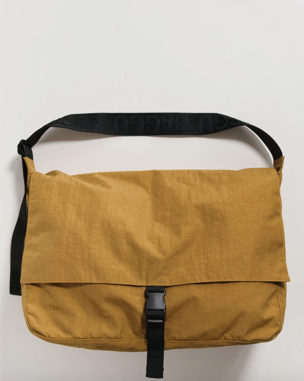 Baggu Travel Sport Messenger Bag Camel Garmentory