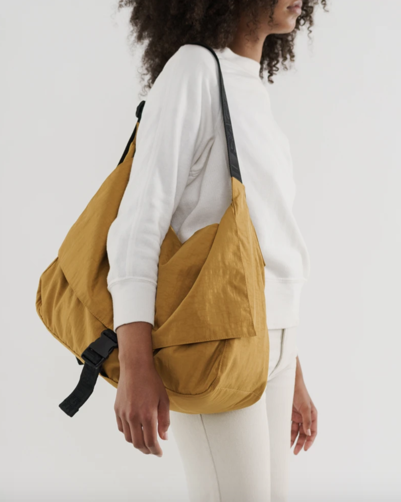 Baggu Travel Sport Messenger Bag Camel Garmentory