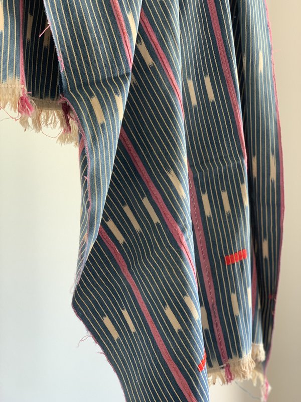 AFRICAN IMPORTS BAOULE TEXTILE - KIZIM AFRICAN IMPORTS BAOULE TEXTILE - KIZIM