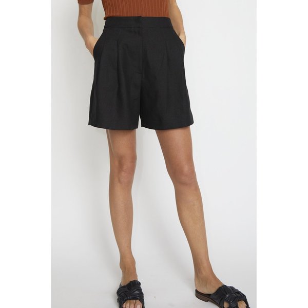 No.6 Linen Annika Short No.6 Linen Annika Short