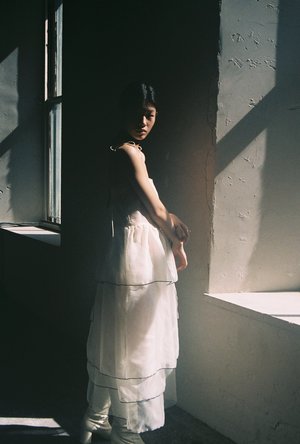 Kamperett LAURENCE TIERED SILK ORGANZA MIDI DRESS Kamperett LAURENCE TIERED SILK ORGANZA MIDI DRESS