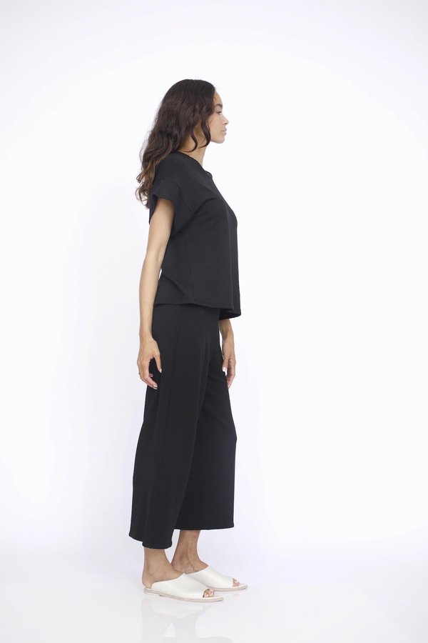 Corinne Collection Corinne Gracie T Shirt - Black Corinne Collection Corinne Gracie T Shirt - Black