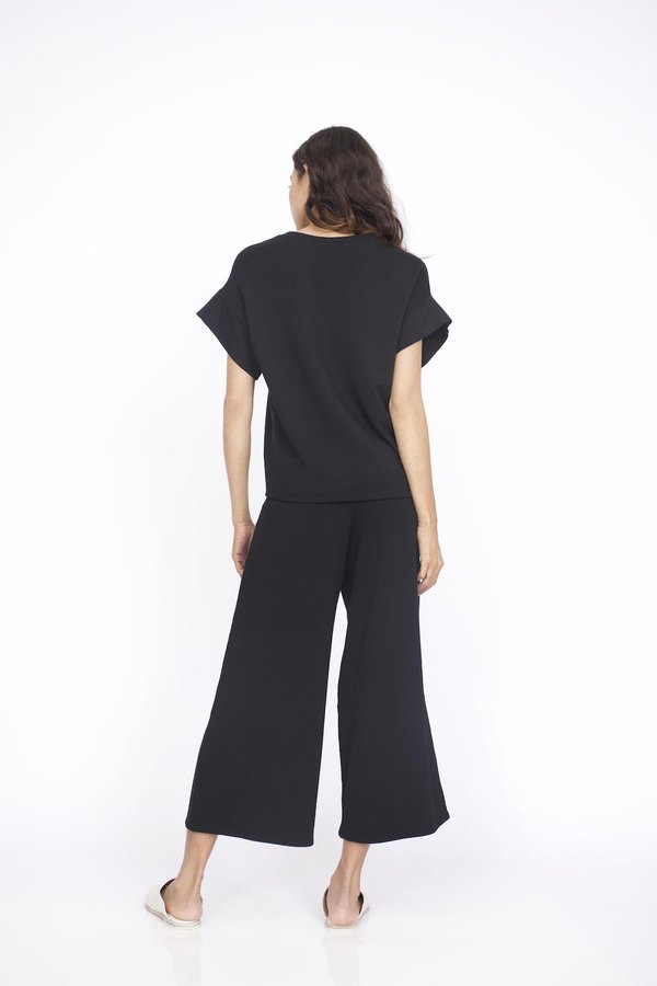 Corinne Collection Corinne Gracie T Shirt - Black Corinne Collection Corinne Gracie T Shirt - Black