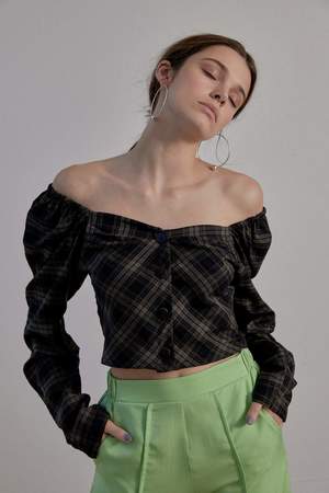 OVNA OVICH Virginia Top - Olive Plaid OVNA OVICH Virginia Top - Olive Plaid