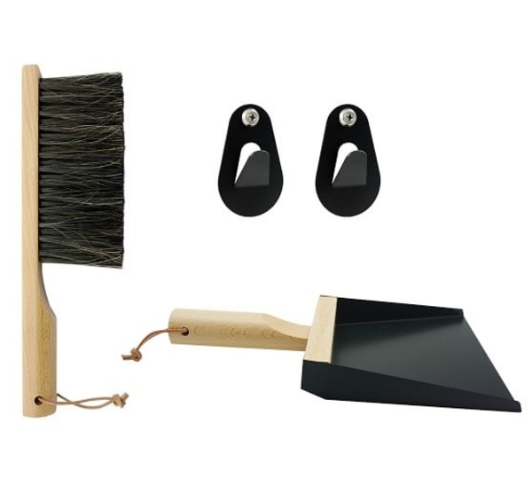 Kiss That Frog Andree Jardin Dustpan and Wall Hook Set - Black Kiss That Frog Andree Jardin Dustpan and Wall Hook Set - Black