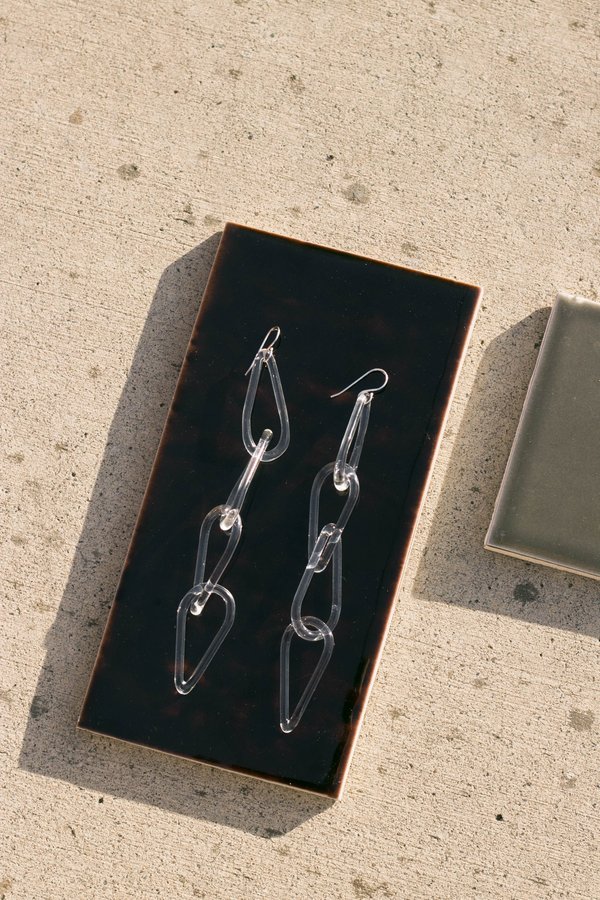 Jane D'Arensbourg Clear Tear Drop Chain Glass Earrings Jane D'Arensbourg Clear Tear Drop Chain Glass Earrings