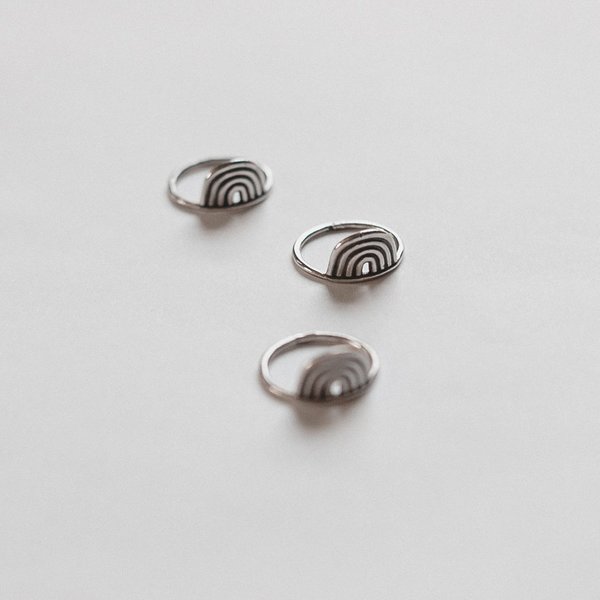 Knuckle Kiss Monobow Ring - Sterling Silver Knuckle Kiss Monobow Ring - Sterling Silver