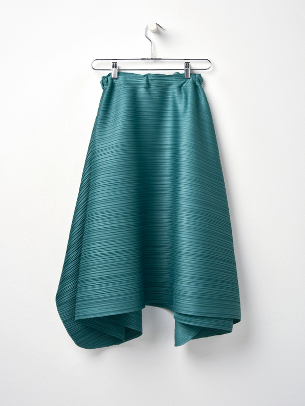 Pleats Please Issey Miyake ASYMMETRIC PLEATED SKIRT - LEAF GREEN
