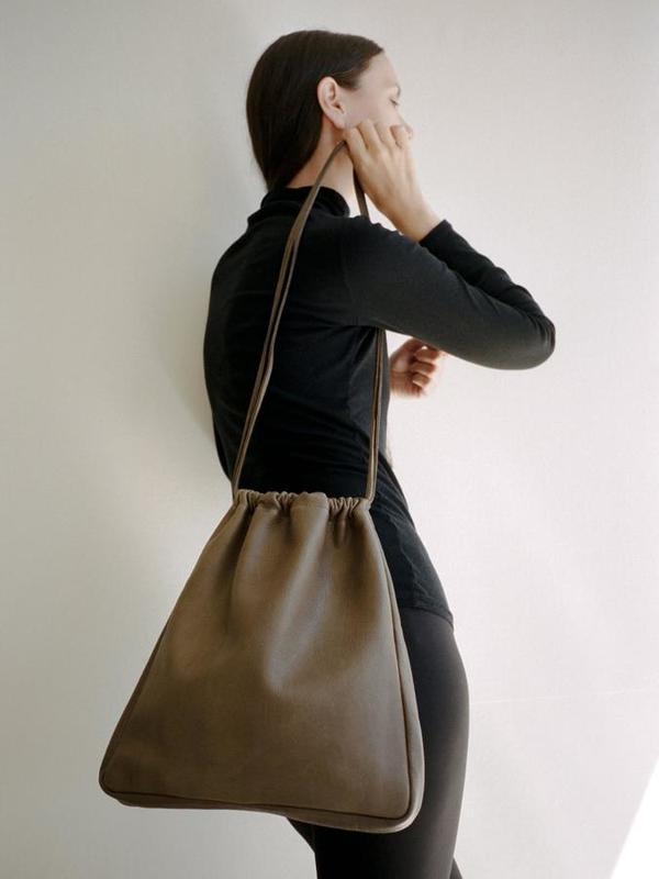 ARE Studio Cortina Shoulder Bag ARE Studio Cortina Shoulder Bag