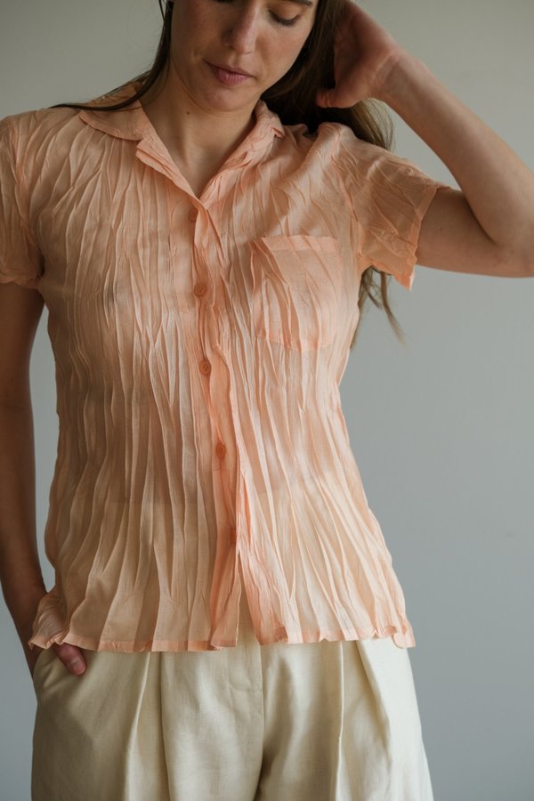 VINTAGE PLEATED SHIRT - PEACH VINTAGE PLEATED SHIRT - PEACH