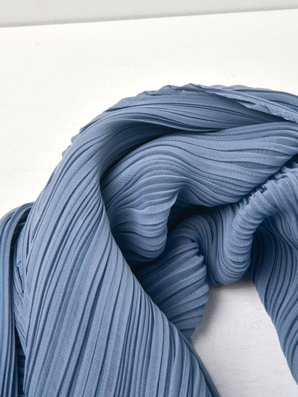 Pleats Please Issey Miyake PLEATS MONTHLY SCARF - STEEL BLUE