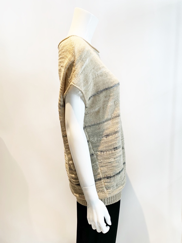 Sarah Pacini linen blend cap sleeve blouse with metallic detail - FLAX Sarah Pacini linen blend cap sleeve blouse with metallic detail - FLAX