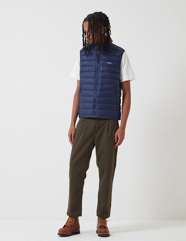 Patagonia Down Sweater Insulated Vest - Classic Navy Blue Patagonia Down Sweater Insulated Vest - Classic Navy Blue