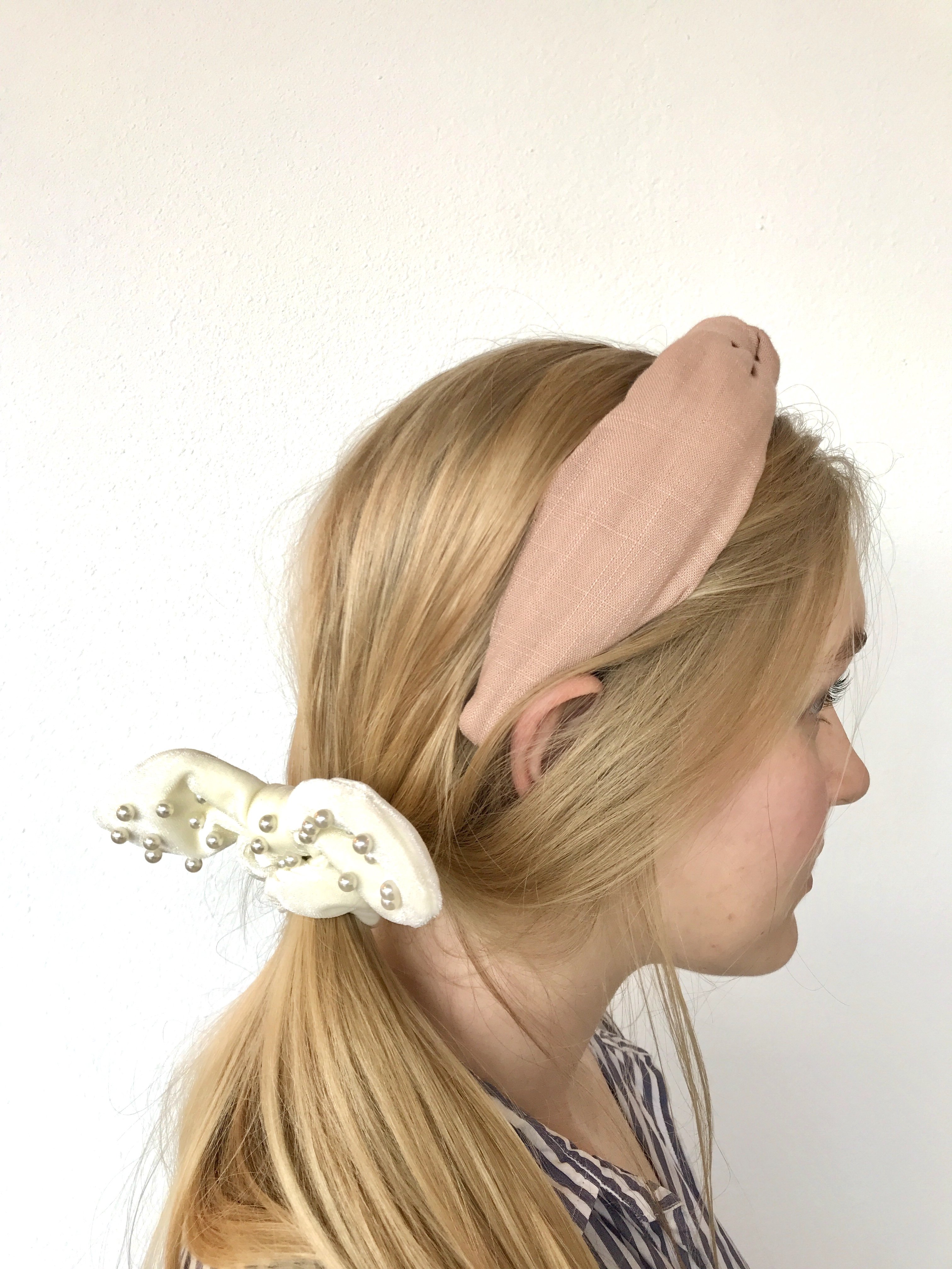 LeLe Sadoughi LINEN KNOTTED HEADBAND - NECTAR | Garmentory display picture 2