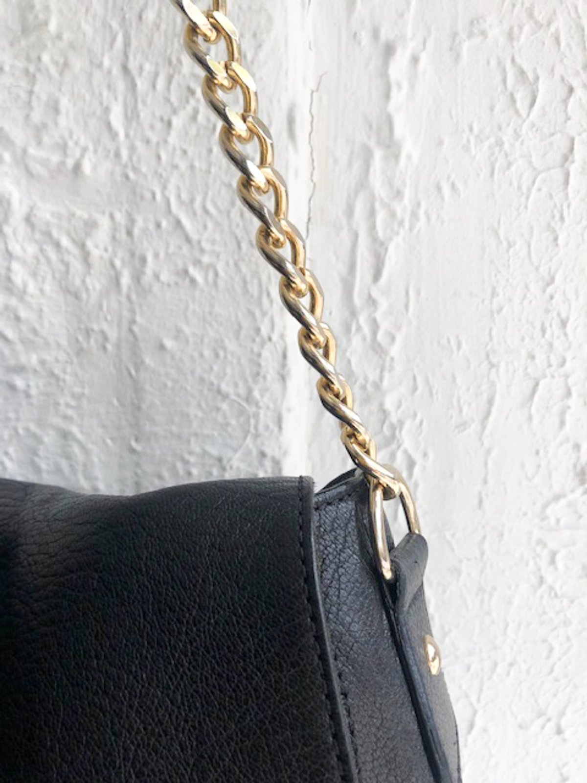 A.P.C. COHBVM27913TZC 関税送料込 pre-loved] A.P.C. Chain Strap Shoulder bag - black | Garmentory
