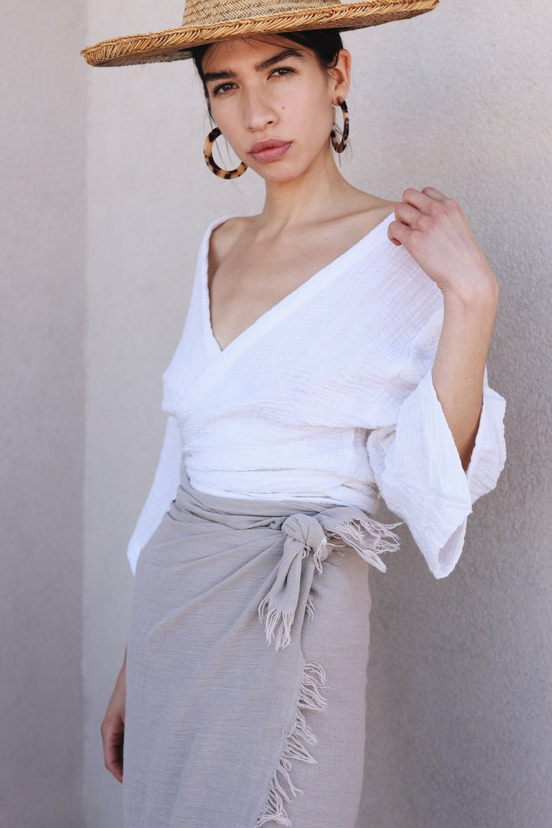 Organic cotton wrap top（white） Wrap London - Hemp & organic cotton v-neck top