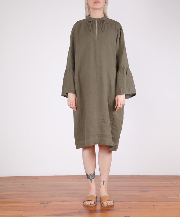 Hartford-Roda Bell Sleeve Linen Dress - ARMY Hartford-Roda Bell Sleeve Linen Dress - ARMY