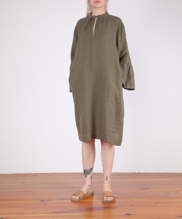 Hartford-Roda Bell Sleeve Linen Dress - ARMY Hartford-Roda Bell Sleeve Linen Dress - ARMY