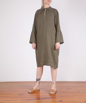 Hartford-Roda Bell Sleeve Linen Dress - ARMY Hartford-Roda Bell Sleeve Linen Dress - ARMY