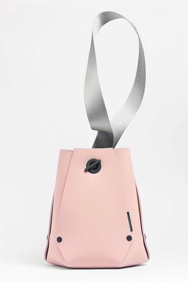LOMMER EVABUCKET SALMON & LIGHT GREY STRAP LOMMER EVABUCKET SALMON & LIGHT GREY STRAP