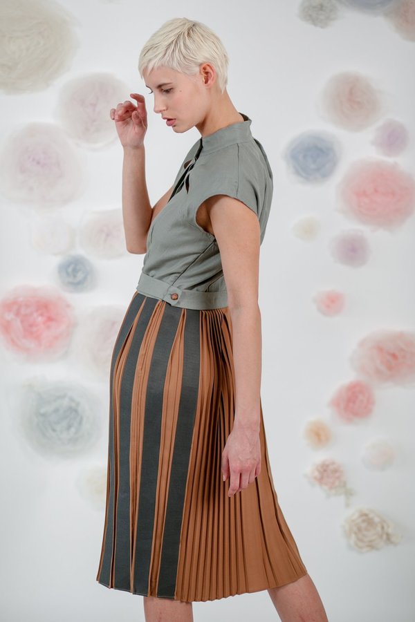 1014Lex. PLEATED DRESS - GREY/BROWN 1014Lex. PLEATED DRESS - GREY/BROWN