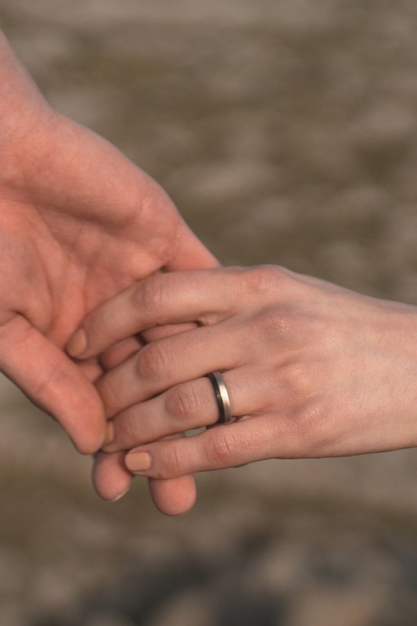ICEBOW DESIGNS TRES-2B NARROW RING ICEBOW DESIGNS TRES-2B NARROW RING