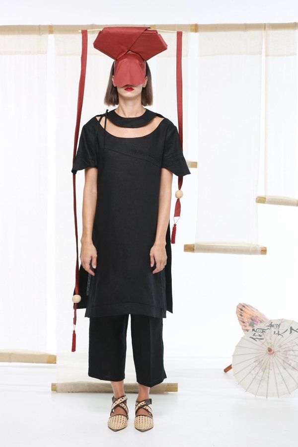 2WO+1NE=2 BLOUSE - Black 2WO+1NE=2 BLOUSE - Black