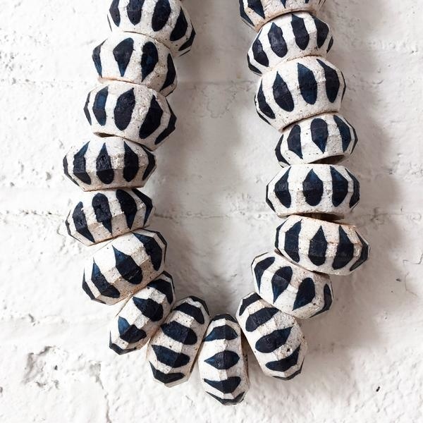 MQuan Striped Ceramic Garland - Indigo MQuan Striped Ceramic Garland - Indigo