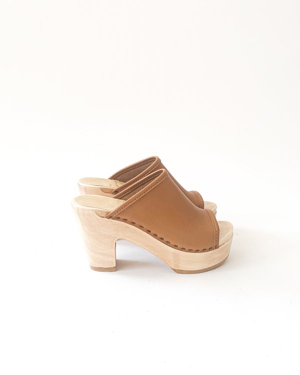 No.6 Daria Clog Platform No.6 Daria Clog Platform