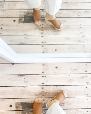 No.6 Daria Clog Platform No.6 Daria Clog Platform