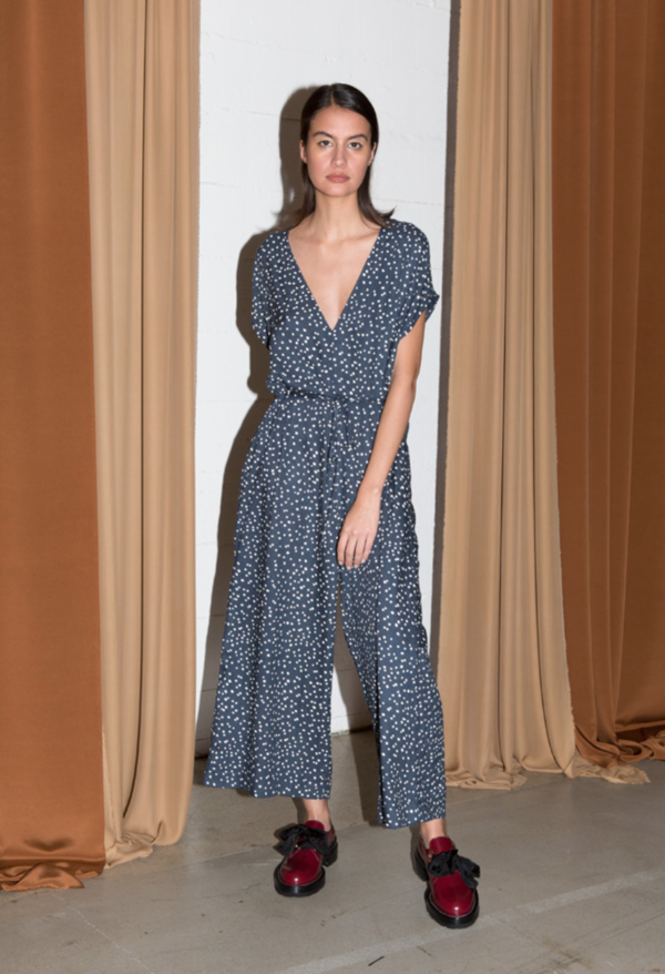 ALI GOLDEN JUMPER W/ BELT - VISCOSE DOT ALI GOLDEN JUMPER W/ BELT - VISCOSE DOT